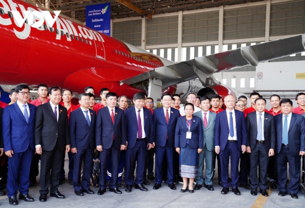 Vietjet Ký Hợp Tác Tăng Kết Nối Hàng Không Việt - Lào