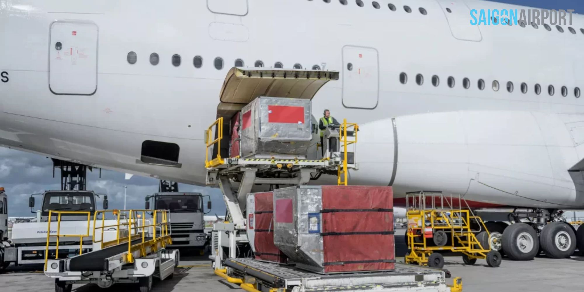 Air Cargo Booking Service from Phu Bai Airport to Malaga Airport