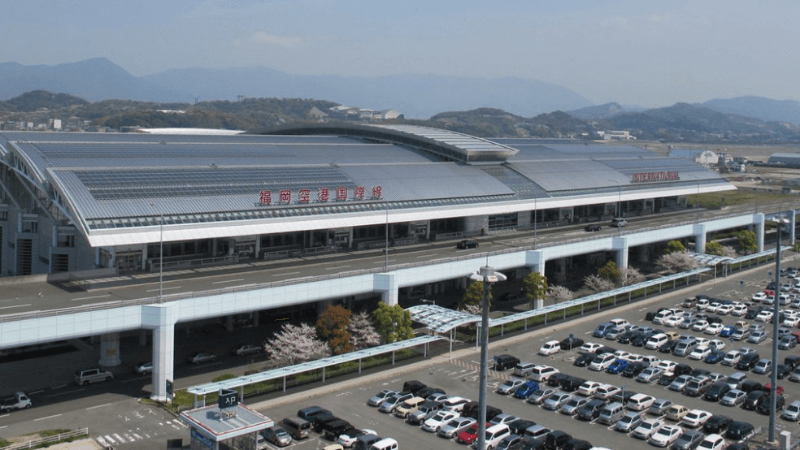 sân bay quốc tế Fukuoka